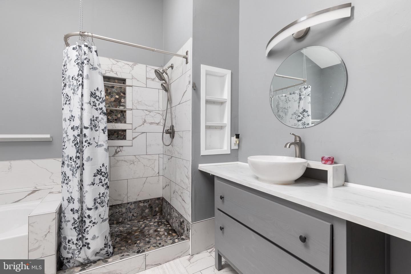 Photo 16 of 22 of 21849 Bramble Ct townhome
