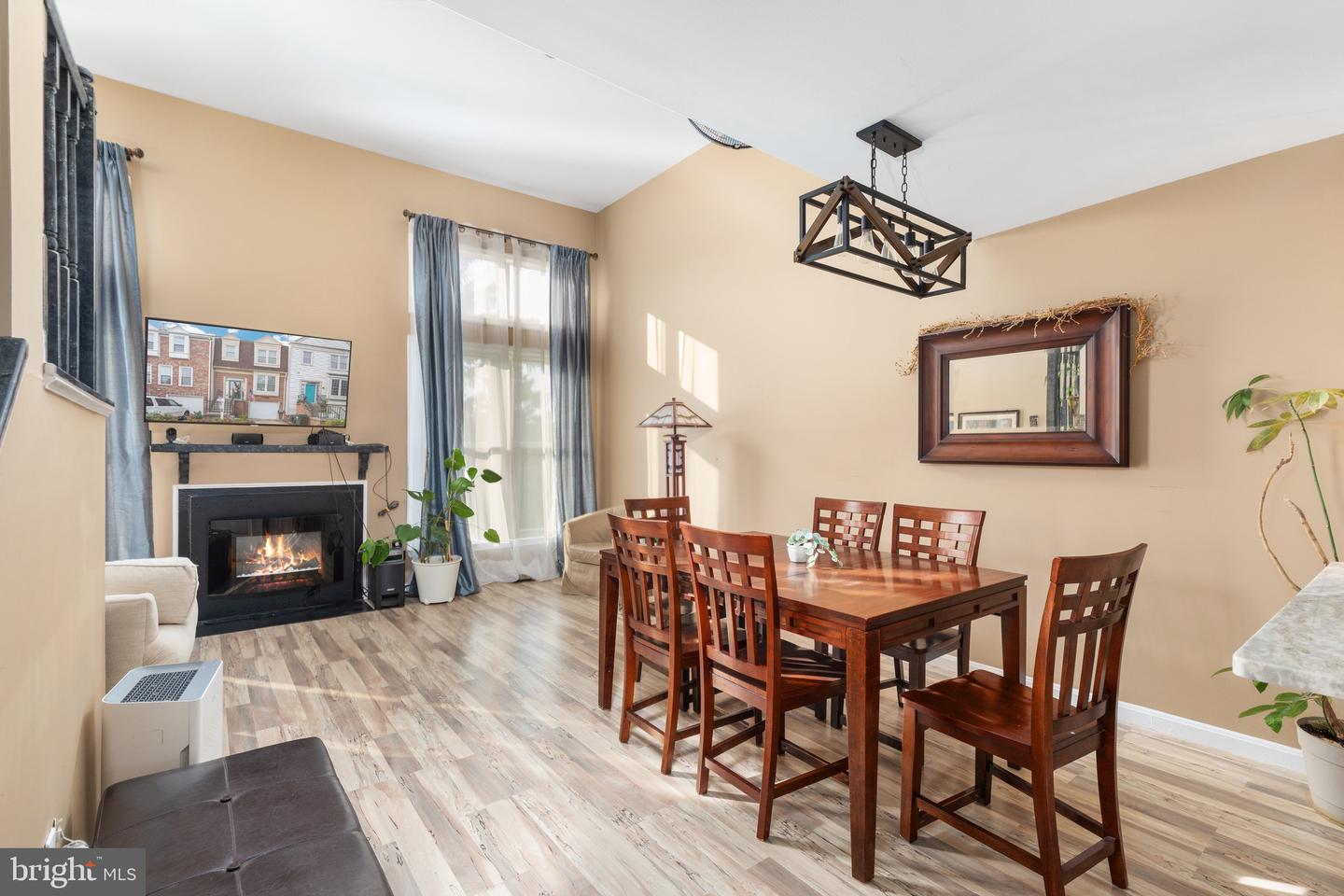 Photo 3 of 22 of 21849 Bramble Ct townhome