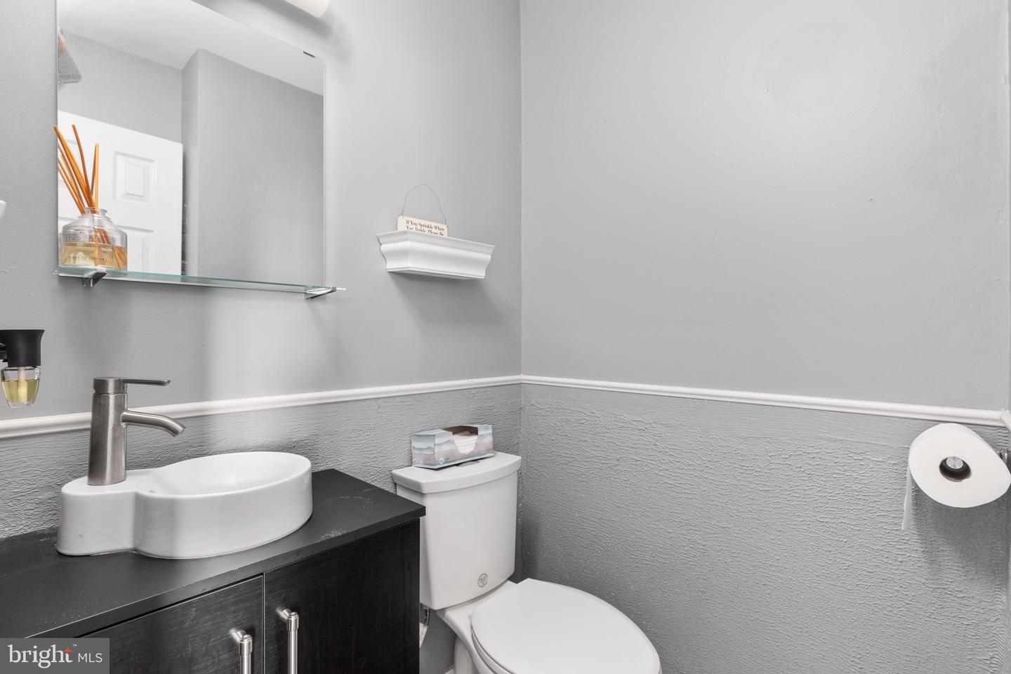 Photo 9 of 22 of 21849 Bramble Ct townhome