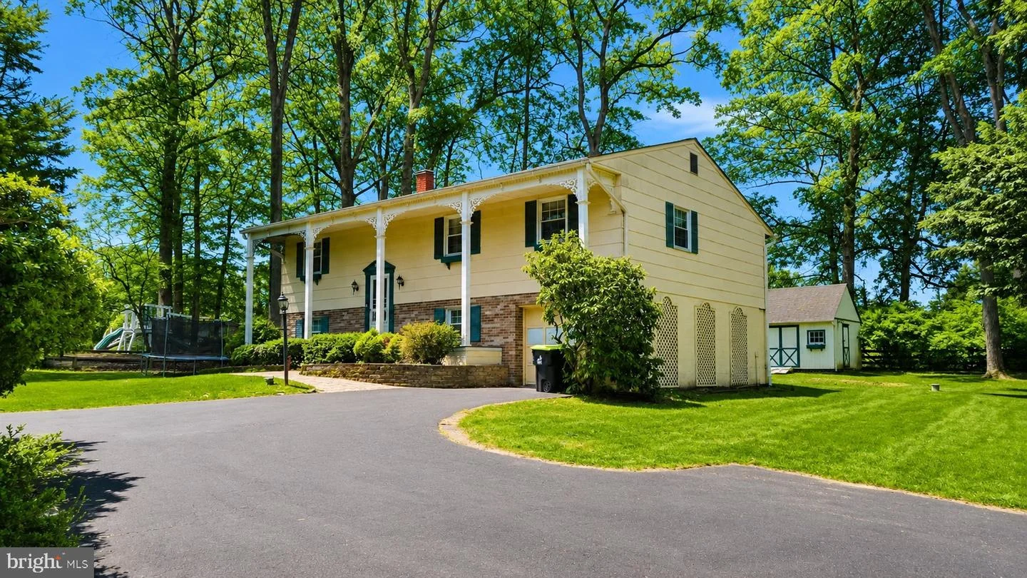 1512 Steeplechase Drive