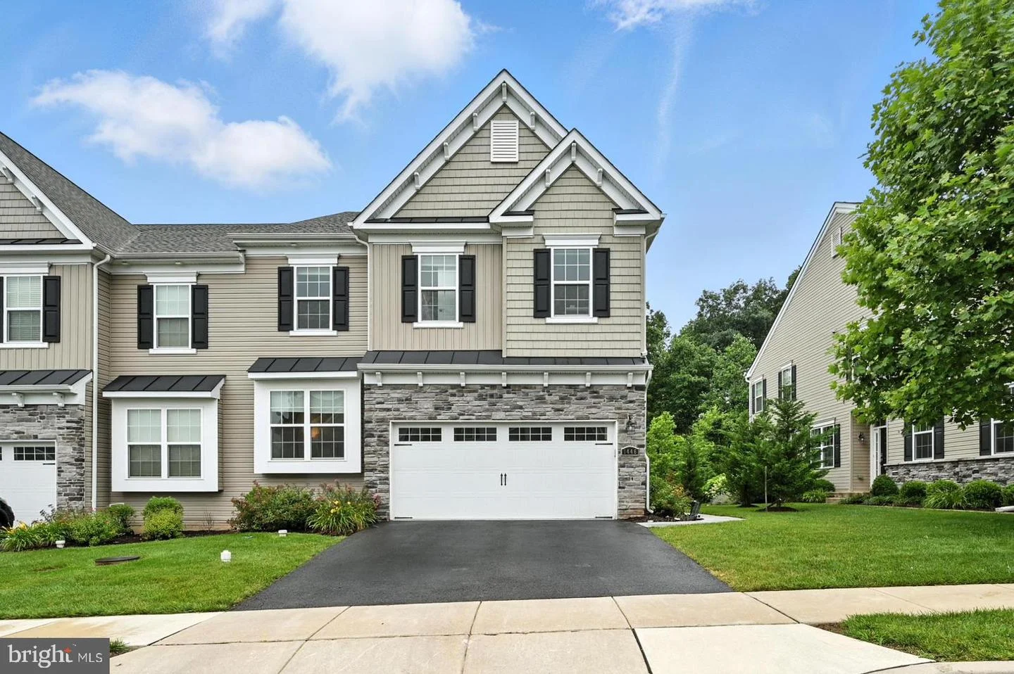 1446 Roswell Lane