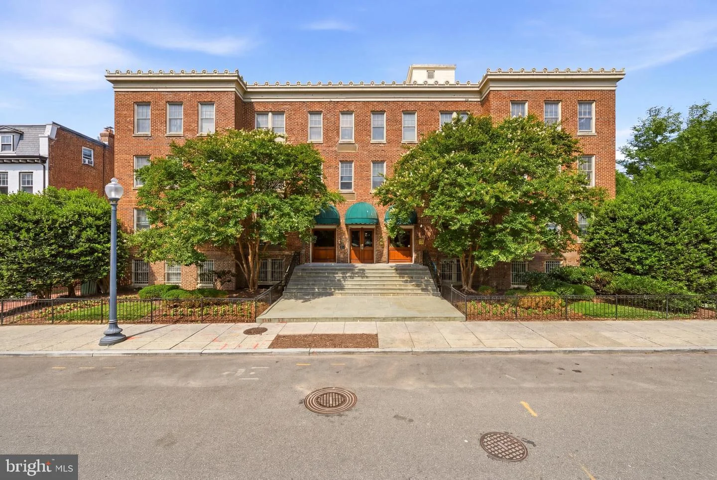 2410 20th Street NW Unit 106