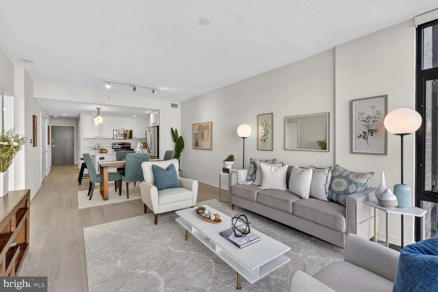 1010 Massachusetts Avenue NW Unit 807
