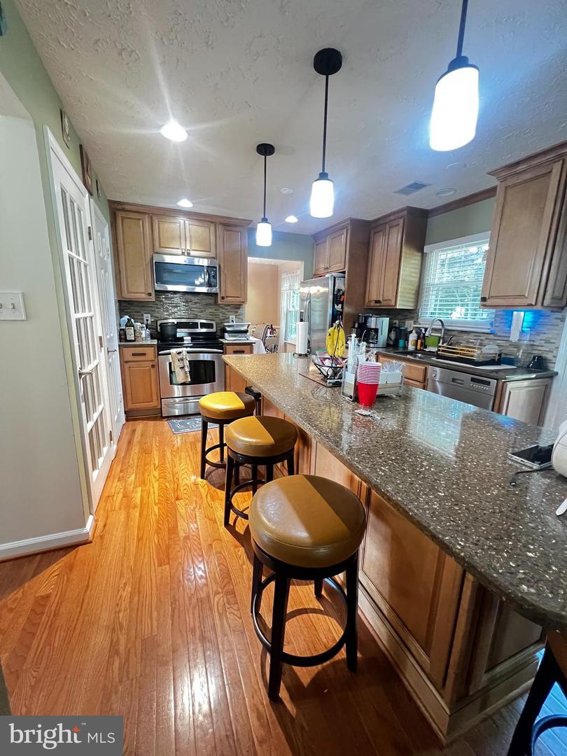 Photo 13 of 36 of 12303 Ronald Beall Rd house