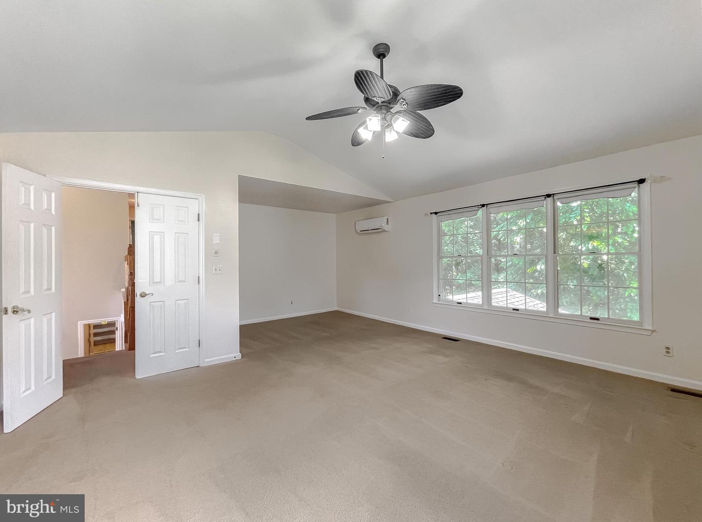 Photo 43 of 61 of 21733 Pinehurst Ct house