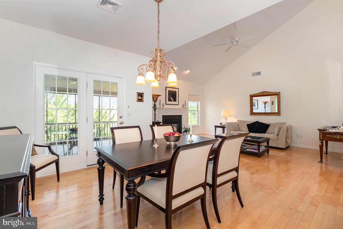 Photo 13 of 32 of 2153 Gelder Park Dr townhome