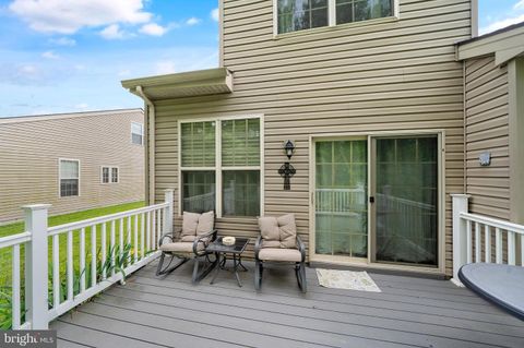 Townhouse in Newark DE 10 Fountainview DRIVE 31.jpg