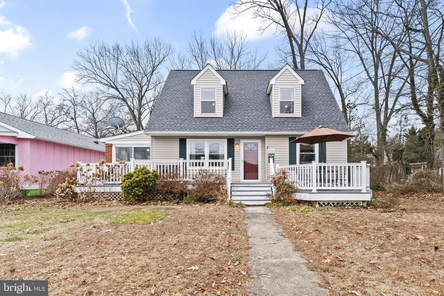 916 Bryant Avenue