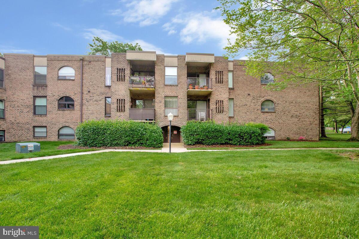 21 Silverwood Cir #8