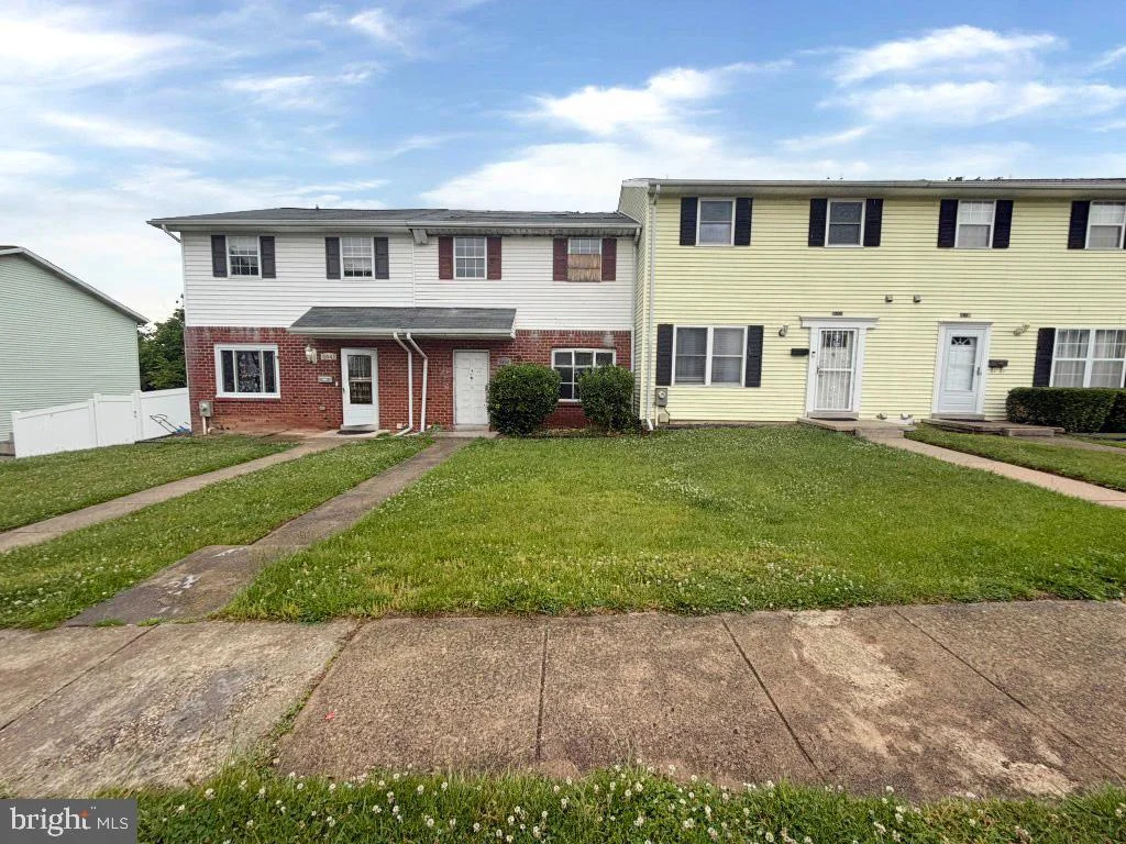 2039 Wintergreen Place