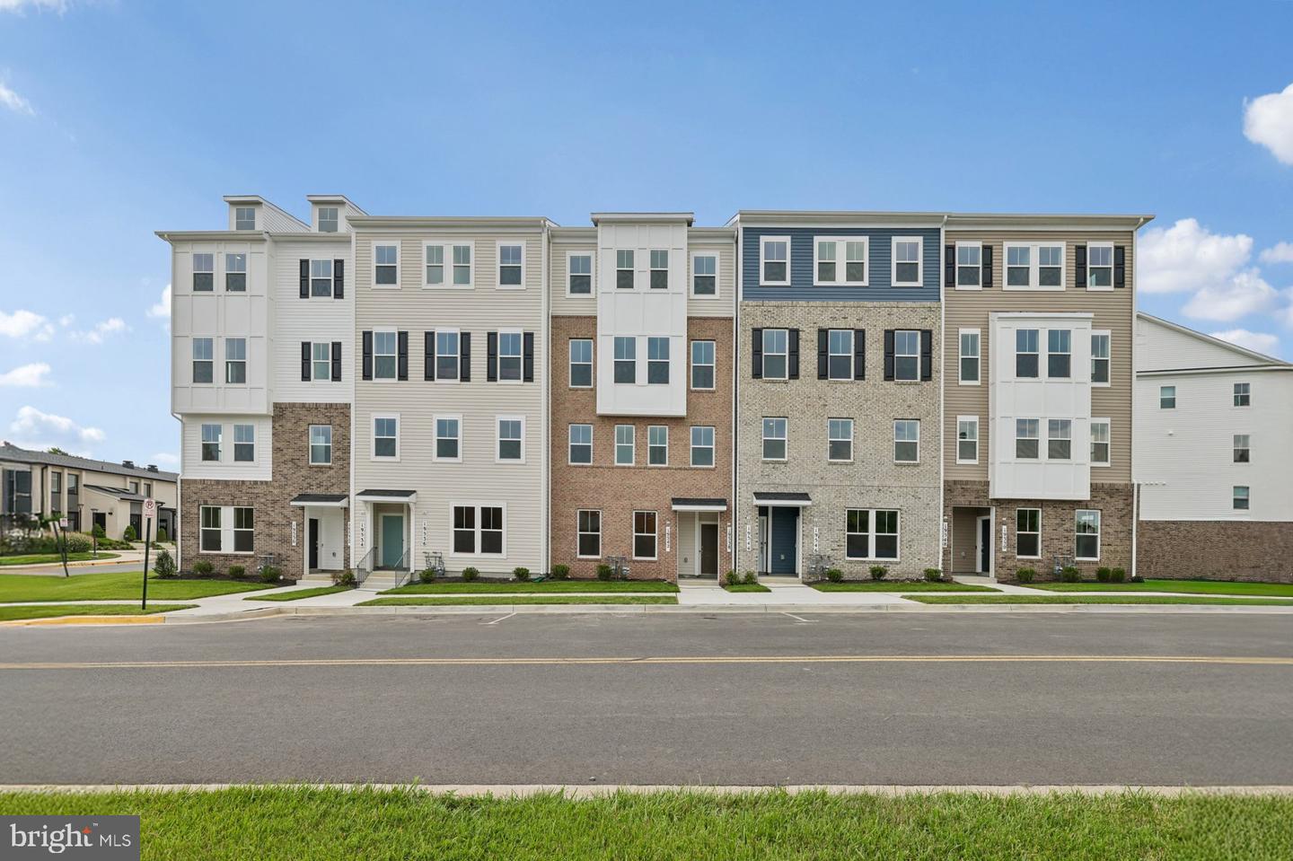 19542 Village Walk Drive, Montgomery Village, MD, 20886