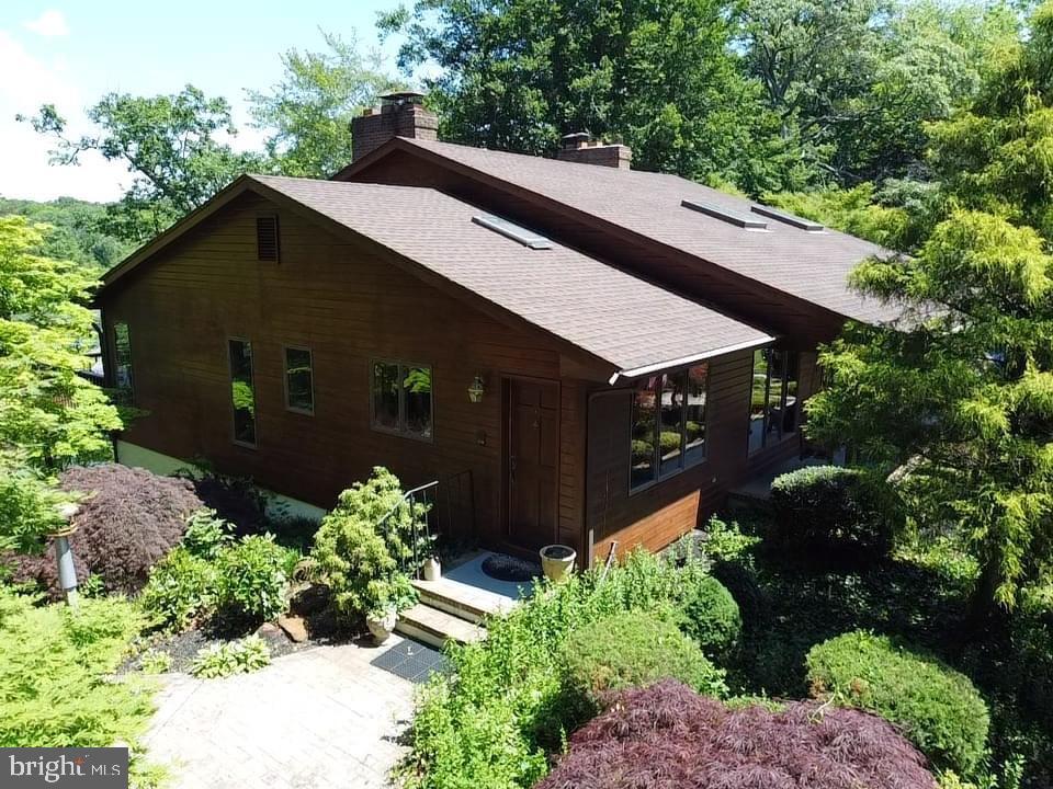 Photo 3 of 87 of 122 Fairton Millville Rd house