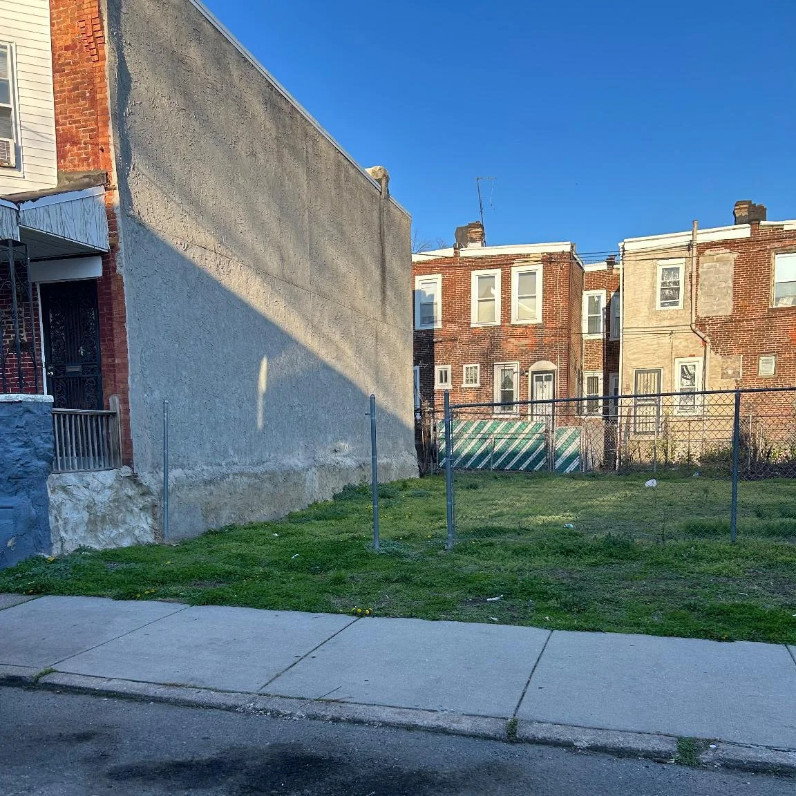 139 N Yewdall Street