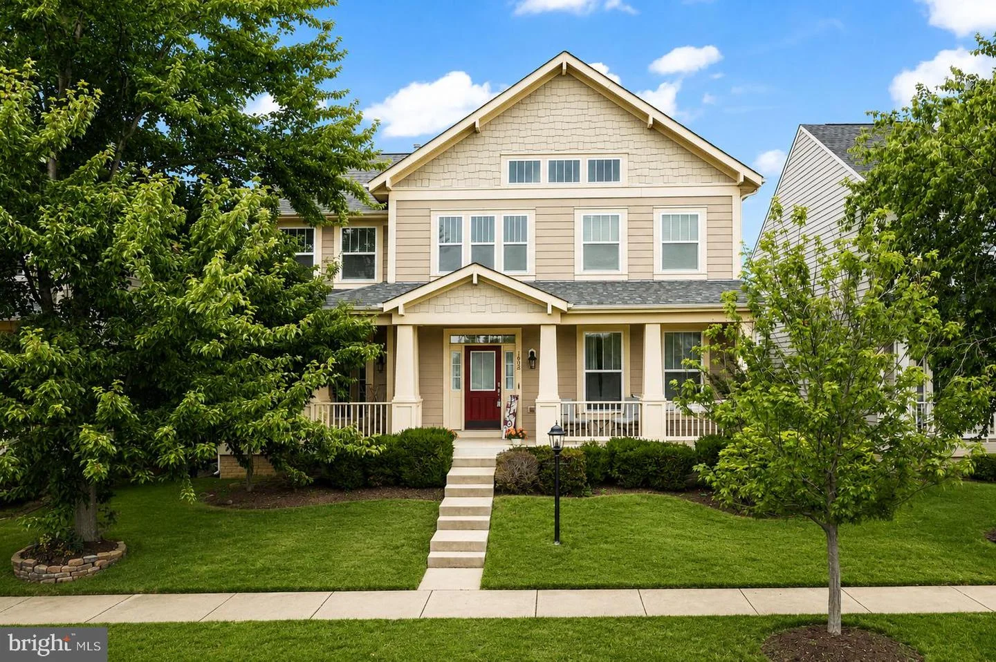 1402 Sands Circle