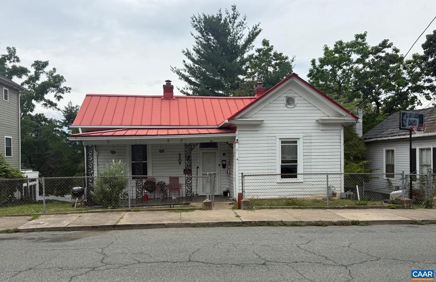 30 Lake Ave Ave, Staunton, VA, 24401