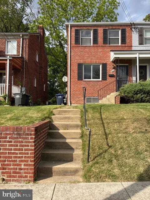 3024 M Street SE