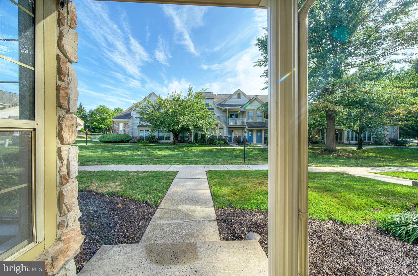 Photo 11 of 64 of 1302 Foxmeadow Dr #Condo 1302 townhome
