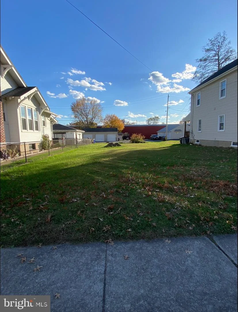 242 E Emaus Street