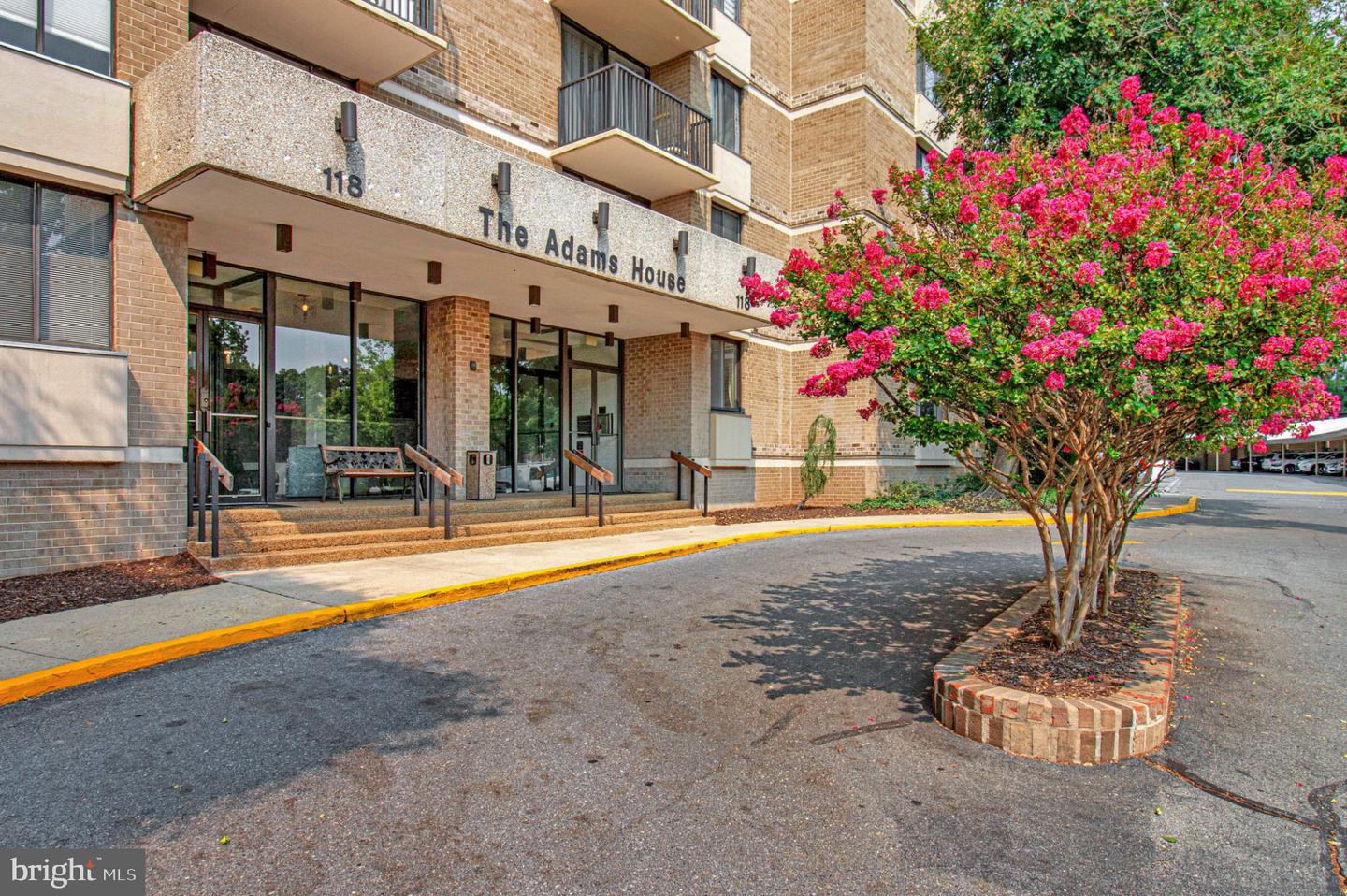 118 Monroe Street Unit 1005, Rockville, MD, 20850