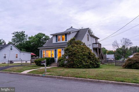 Single Family Residence in Ewing NJ 1621 Eleventh STREET 54.jpg