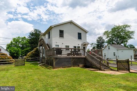 Single Family Residence in Ewing NJ 1621 Eleventh STREET 44.jpg