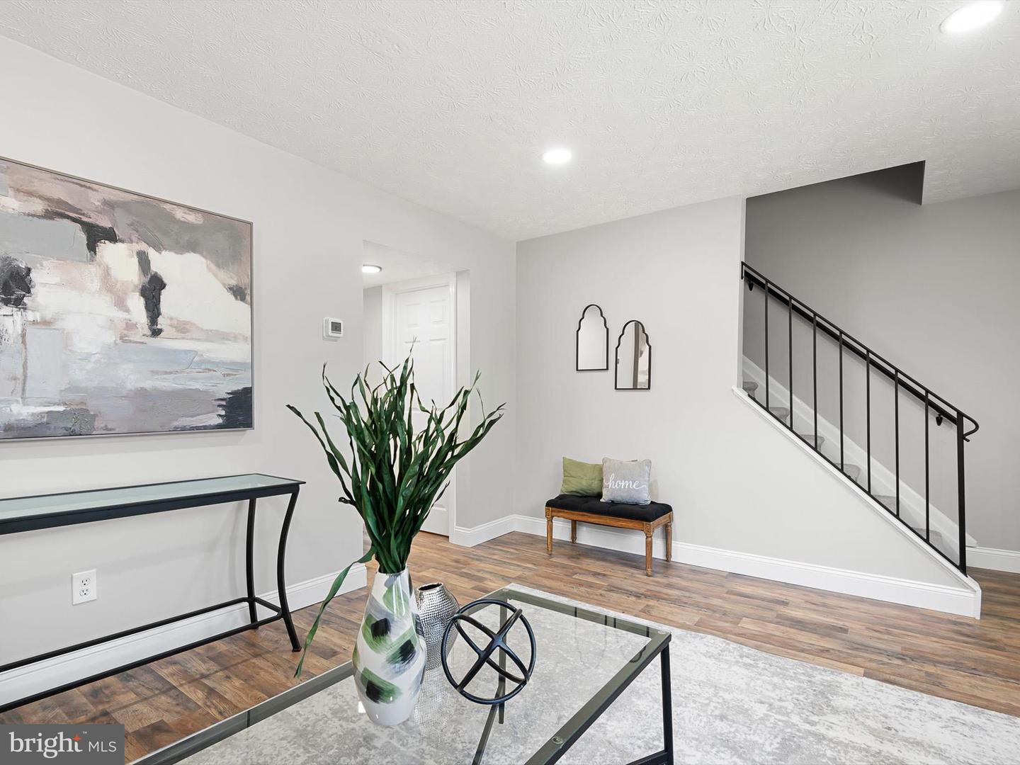 Photo 9 of 20 of 39 Transom Ct townhome