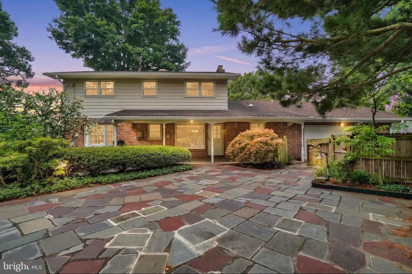 100 Shelbourne Drive, York, PA, 17403