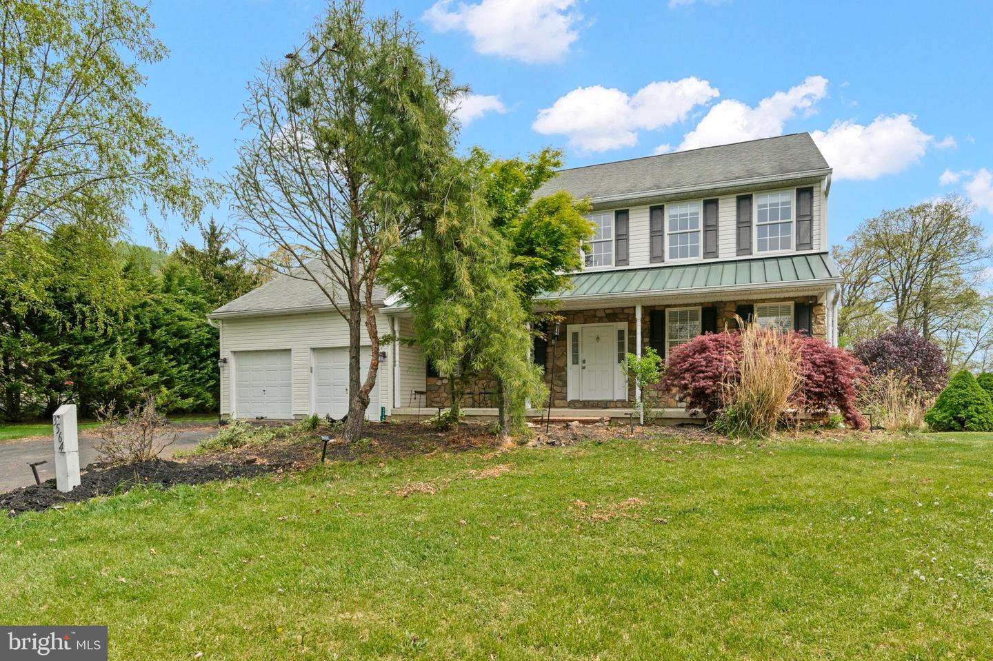 View Hellertown, PA 18055 house