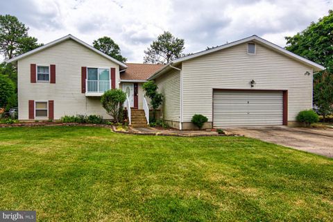 Single Family Residence in Dover DE 58 Liberto LANE.jpg