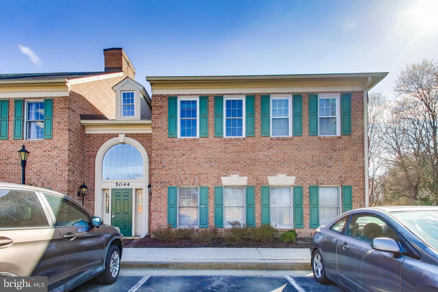 5044 Dorsey Hall Dr #204