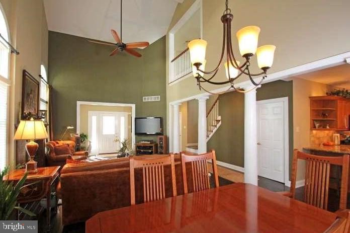 Photo 9 of 23 of 566 Cricket Ln multi-family property