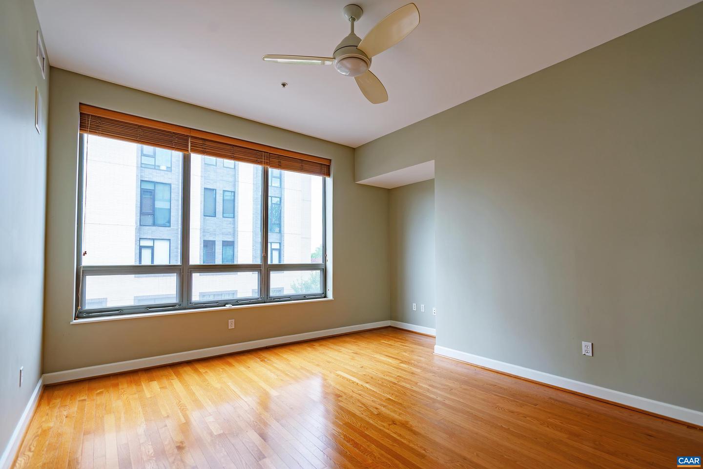 Photo 11 of 15 of 112 SE 5th St #3d condo