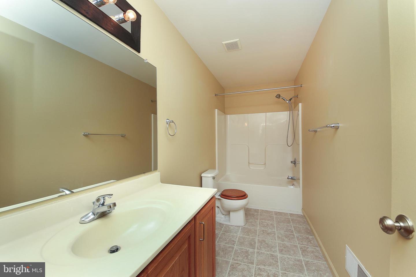 Photo 22 of 41 of 301 Pennington Way house