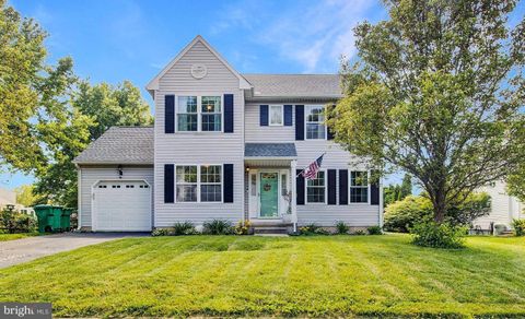 Single Family Residence in Newark DE 266 Flagstone DRIVE.jpg