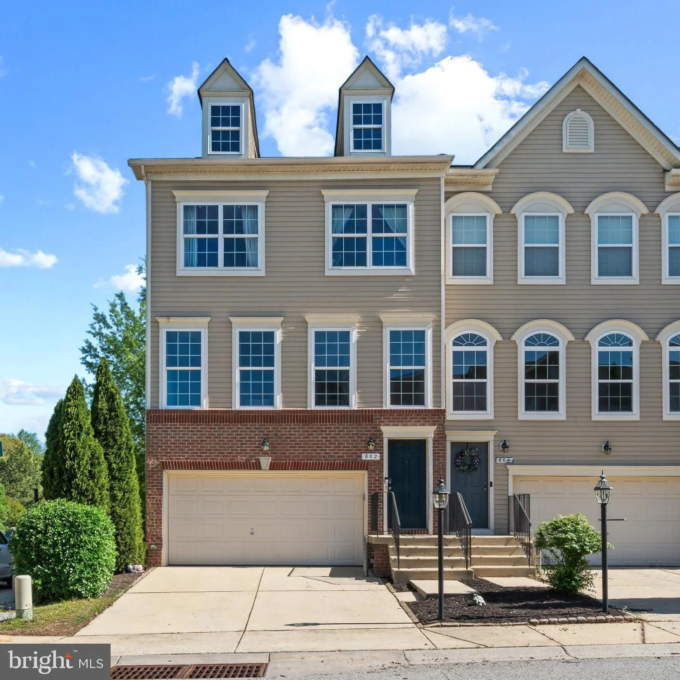 802 Oriole Avenue