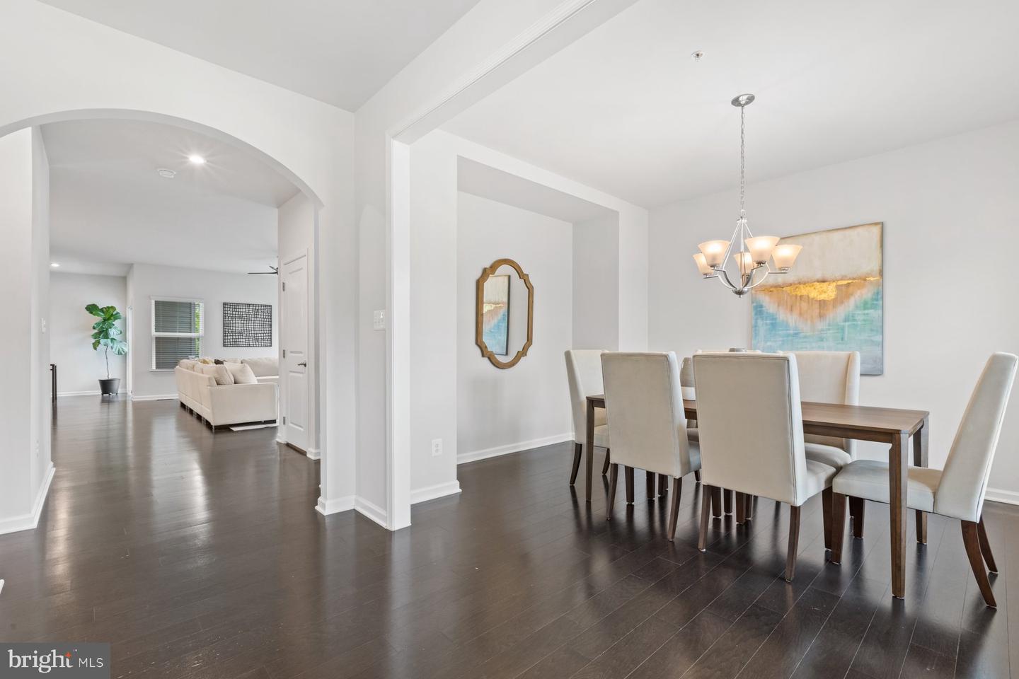 Photo 5 of 78 of 131 Limpkin Ave house