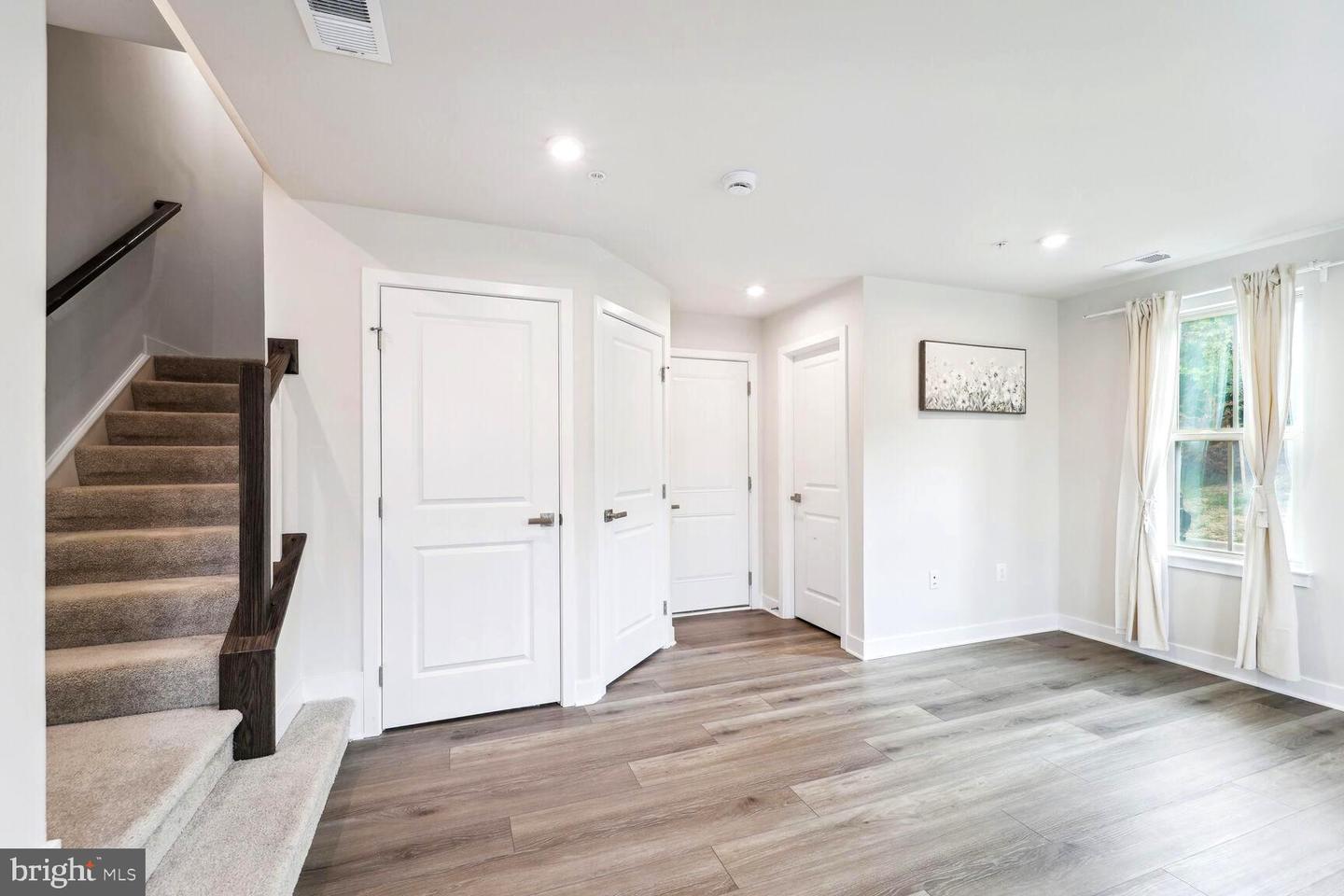 Photo 4 of 25 of 2801 Battersea Lake Loop townhome