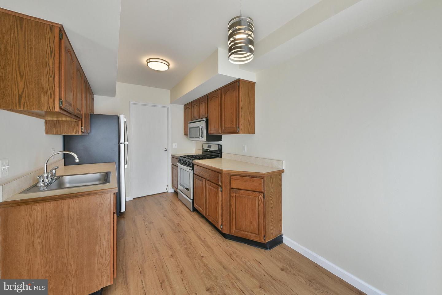 Photo 6 of 20 of 419 Brandywine Ct townhome