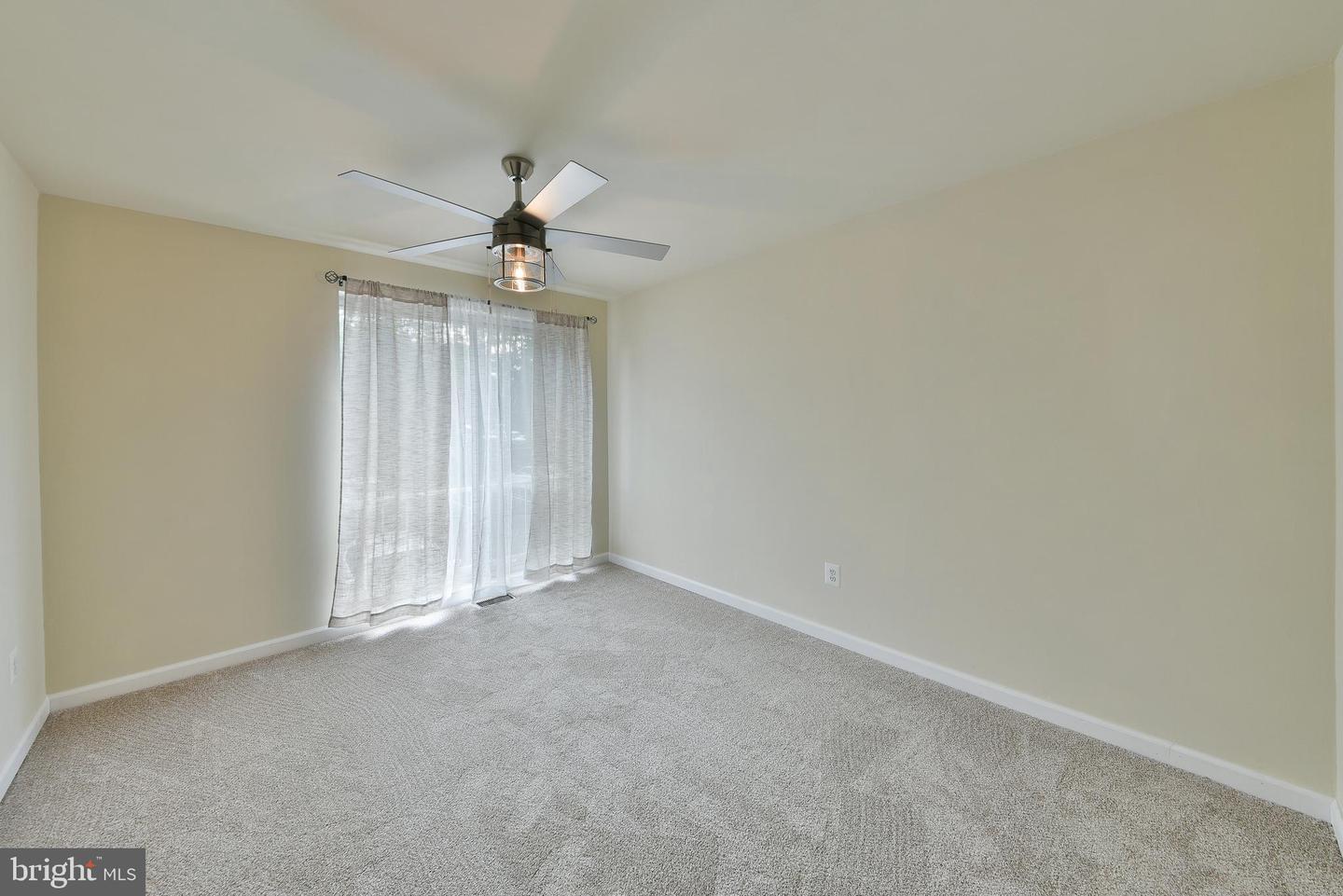 Photo 13 of 20 of 419 Brandywine Ct townhome