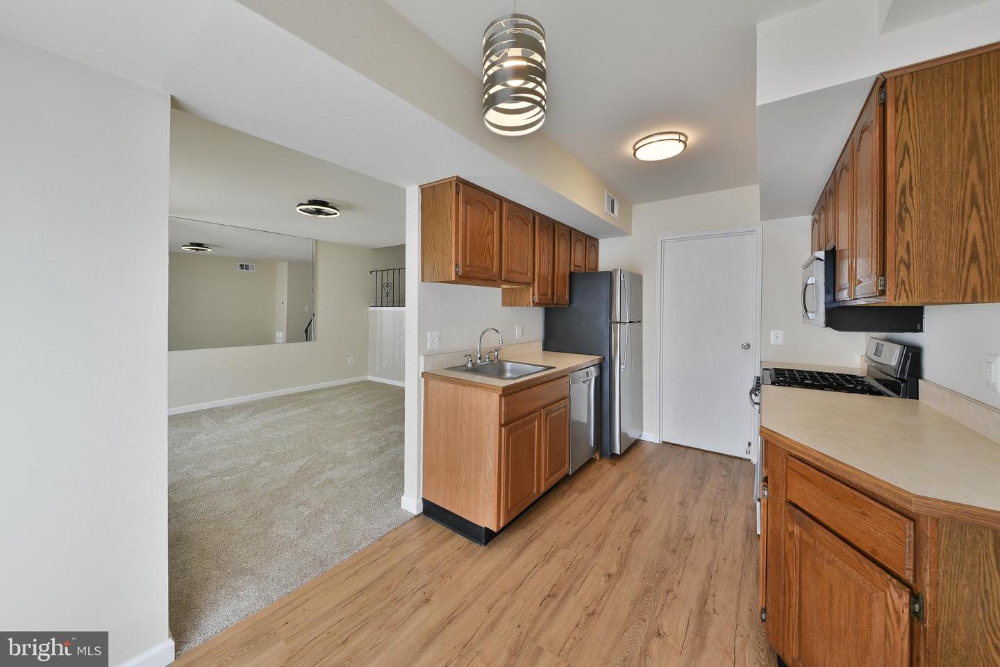 Photo 7 of 20 of 419 Brandywine Ct townhome