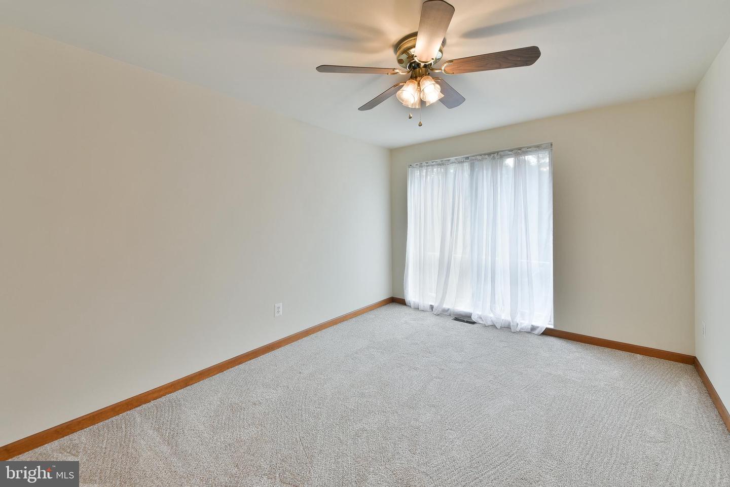 Photo 16 of 20 of 419 Brandywine Ct townhome