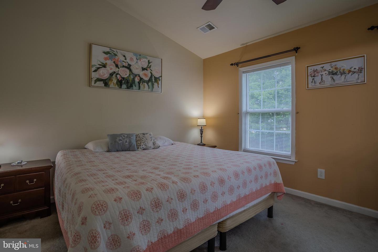 Photo 13 of 34 of 807 Desota Way townhome
