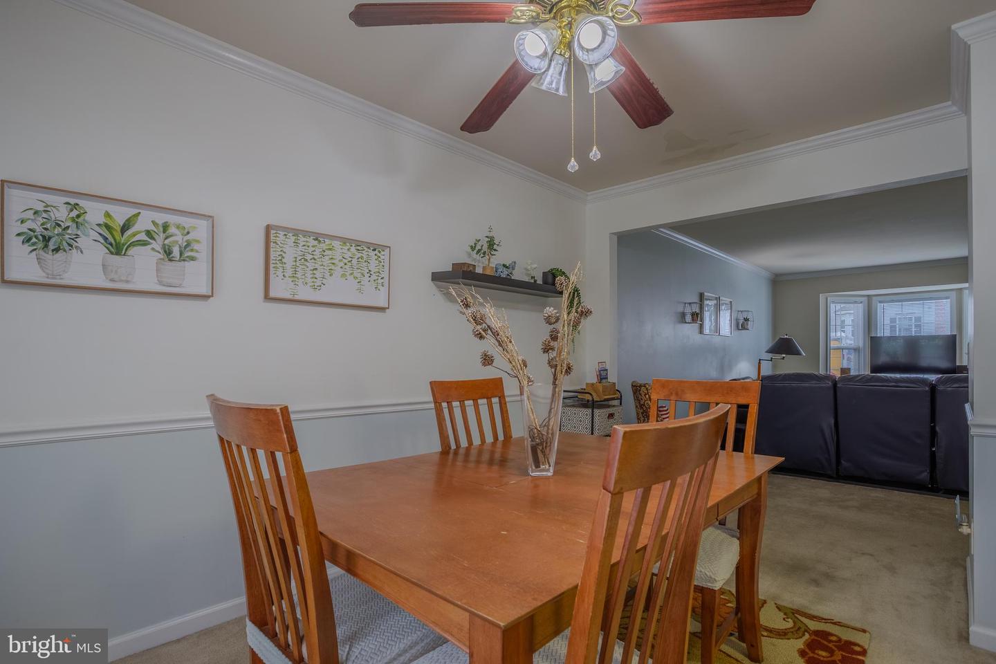 Photo 10 of 34 of 807 Desota Way townhome