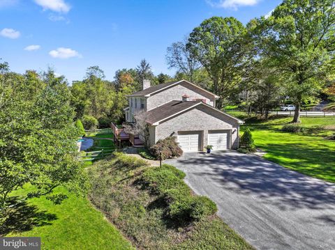 Single Family Residence in Malvern PA 13 Stoneybrook LANE 48.jpg