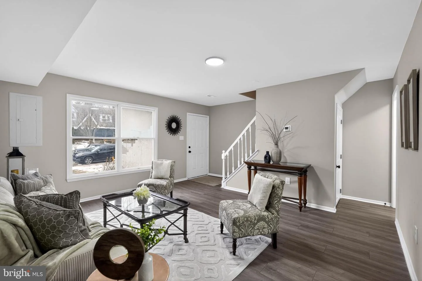 457 E Vernon Road