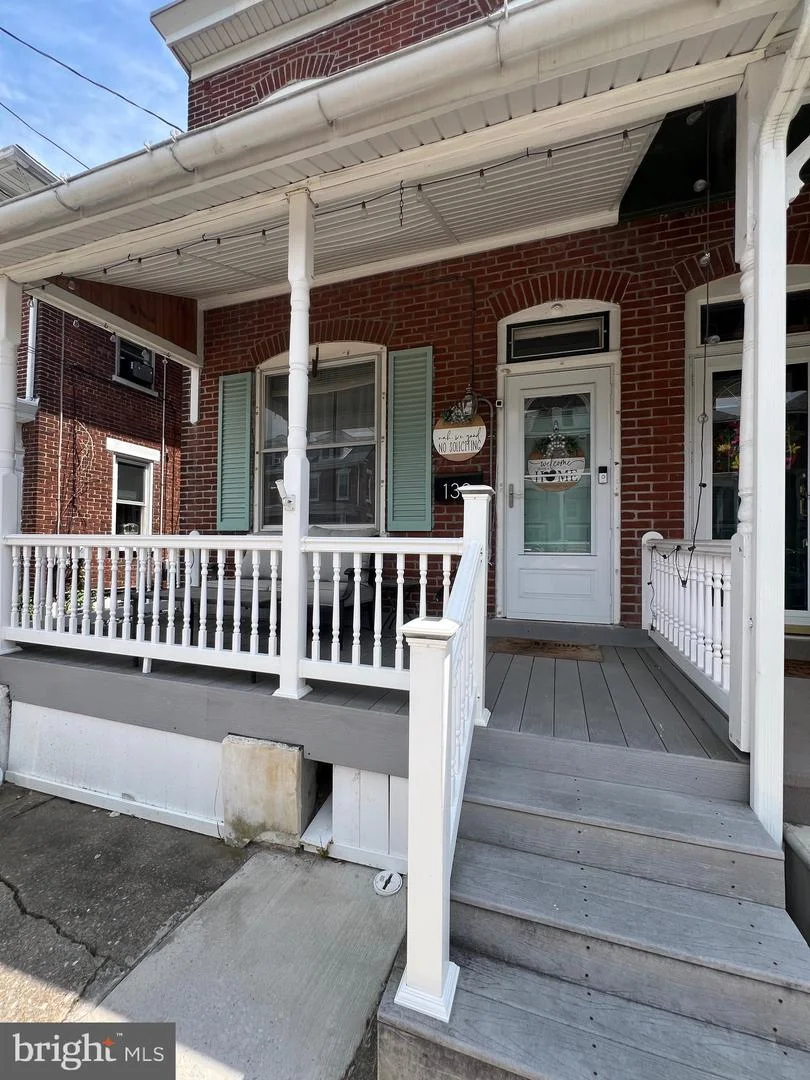 130 N Walnut Street