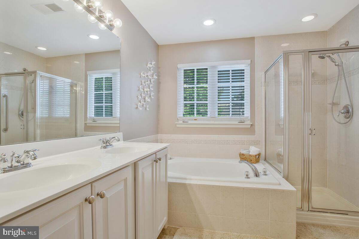 Photo 31 of 47 of 7875 Ivy Ter #5 townhome