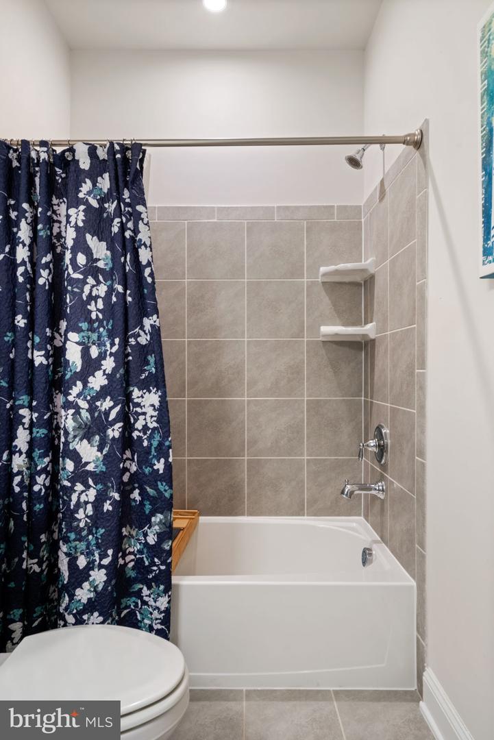 Photo 32 of 77 of 1765 Cottonwood Grove Rd townhome
