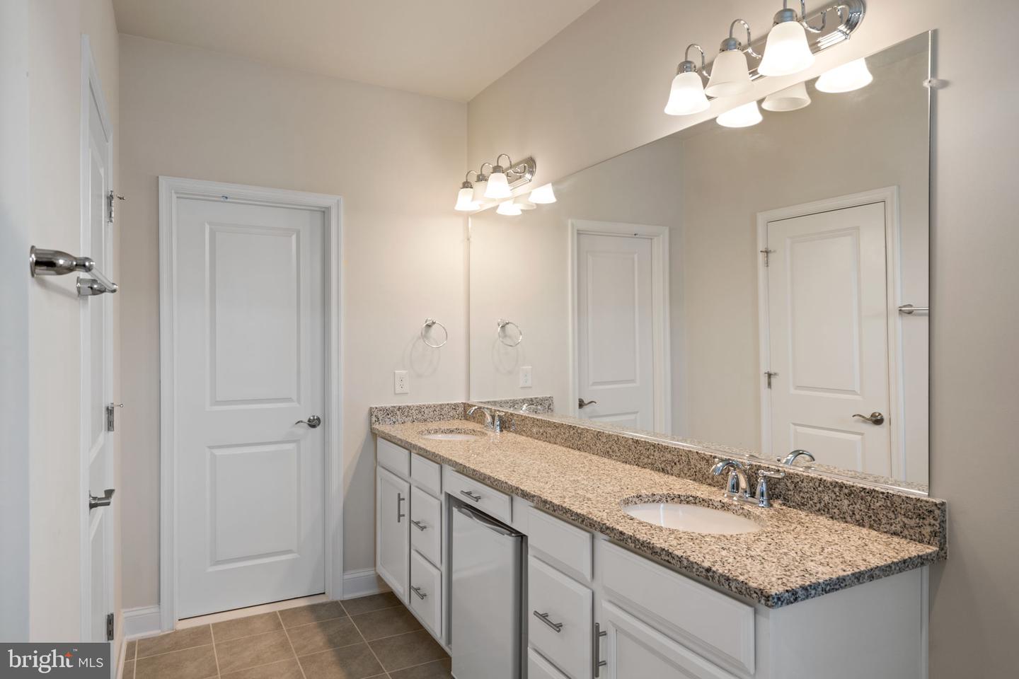 Photo 25 of 77 of 1765 Cottonwood Grove Rd townhome