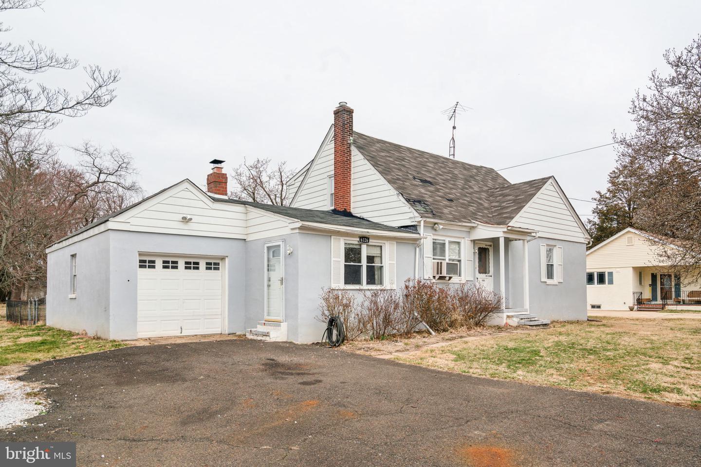 Listing image 1
